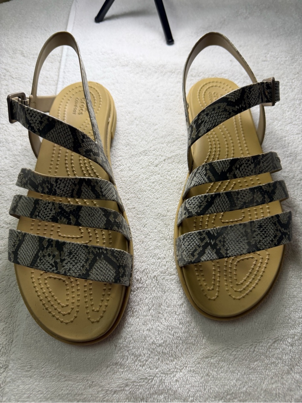 Crocs Women's Snake-Print Strappy Slingback Sandals size 9